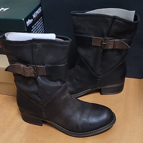 Clarks Mezze Game Women's Comfort Pull On Fashion - Picture 3 of 7